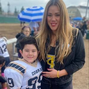 Meet your Posher, Holly